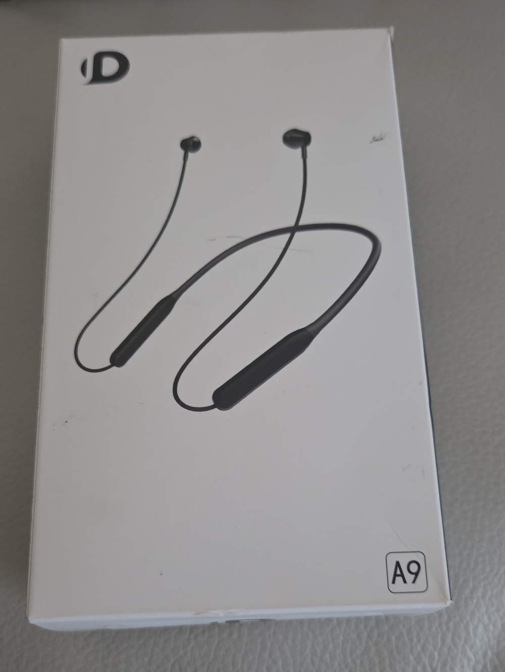 A9 Wireless Neckband Headphones — Black